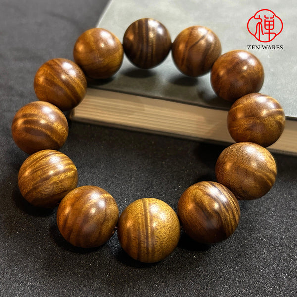 Golden nanmu bracelets, hand trays, authentic Chinese Sichuan Buddhist beads 2.0*12 pieces G1309600