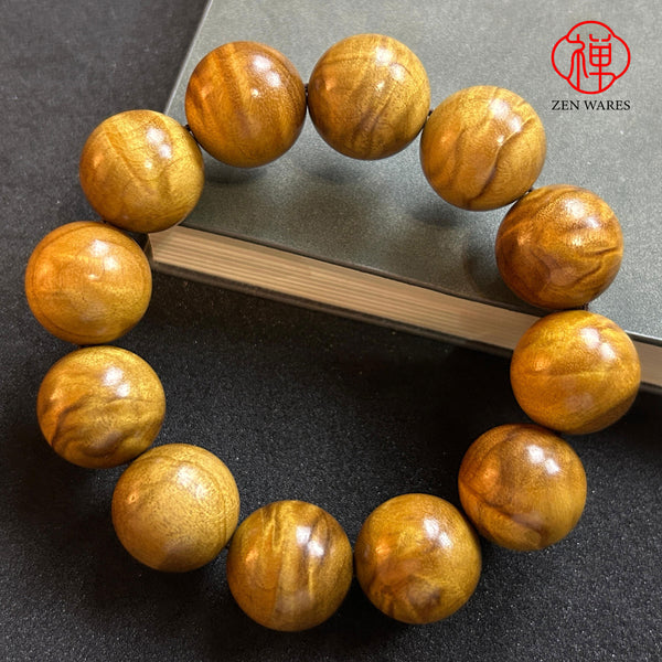 Golden nanmu bracelets, hand trays, authentic Chinese Sichuan Buddhist beads 2.0*12 pieces G1509150