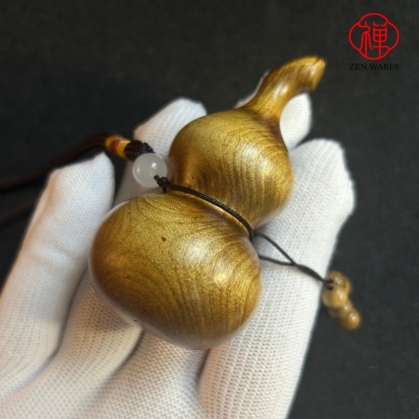 Golden nanmu gourd pendant authentic Chinese Sichuan G170920