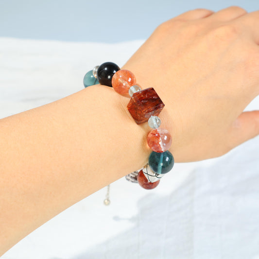 The bracelet of red inclusion crystal and blue fluorite-a spiritual key absorbing celestial essence, harmonizing five-element energies.  C040D